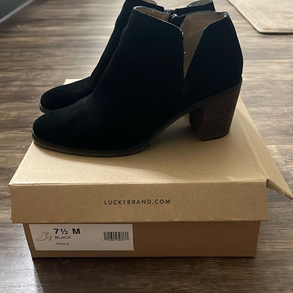 Lucky Brand Pickla Booties - Picture 1 of 4